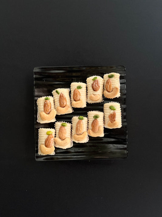 Kaju Rolls